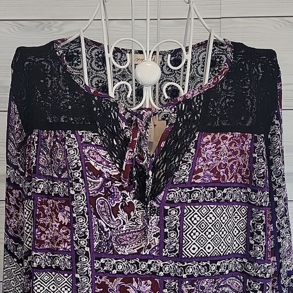 Mystree patchwork print with black lace womens peasant blouse Size S NWT - Picture 2 of 15